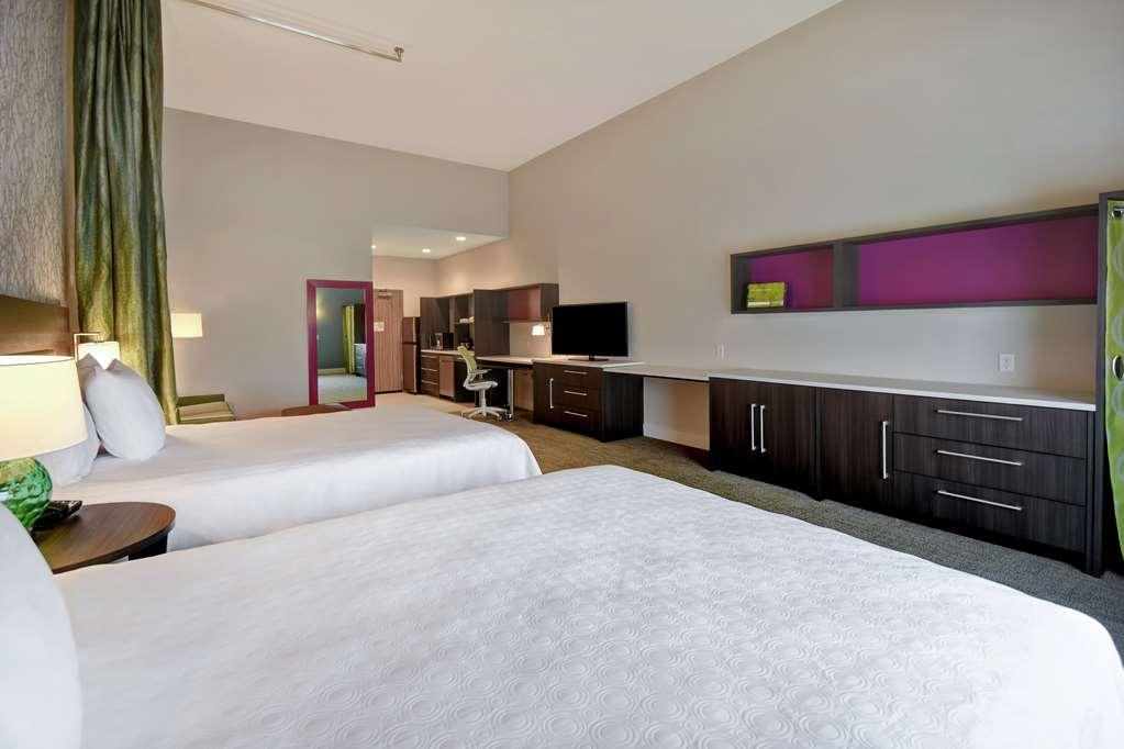 Home2 Suites By Hilton Wichita Northeast Room photo